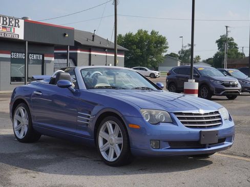 Used 2005 Chrysler Crossfire Limited RWD image 17