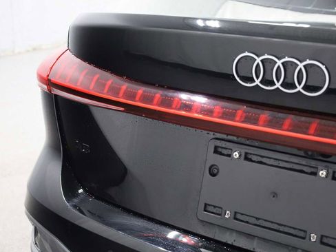 Used 2025 Audi A5 2.0T Premium Plus w/ Premium Plus image 8