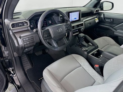 Certified 2025 Toyota Tacoma SR5 image 9