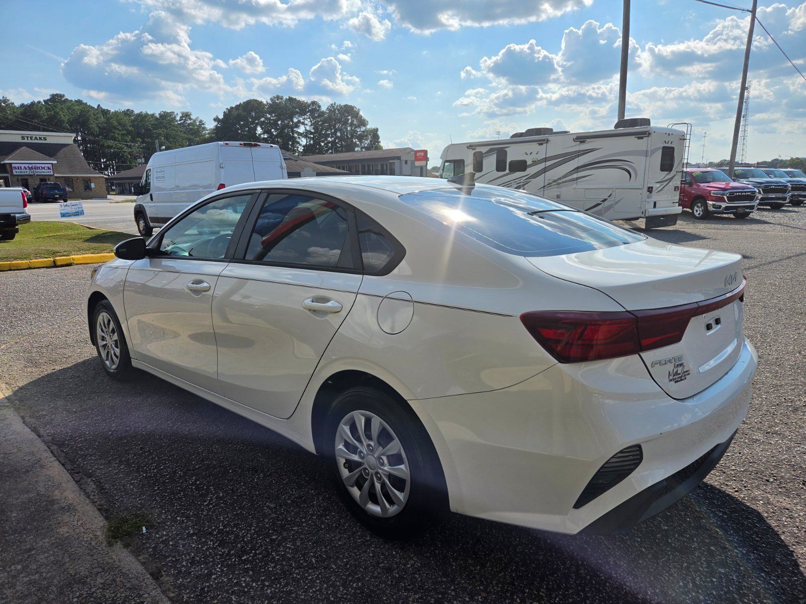 Used 2023 Kia Forte LX FWD image 5