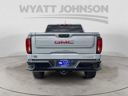 Used 2024 GMC Sierra 1500 AT4X image 4