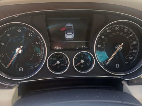 Used 2017 Bentley Continental GT image 6
