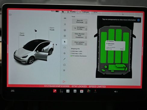 Used 2021 Tesla Model Y Long Range AWD/4WD image 23