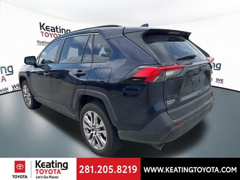 Used 2024 Toyota RAV4 XLE Premium image 5