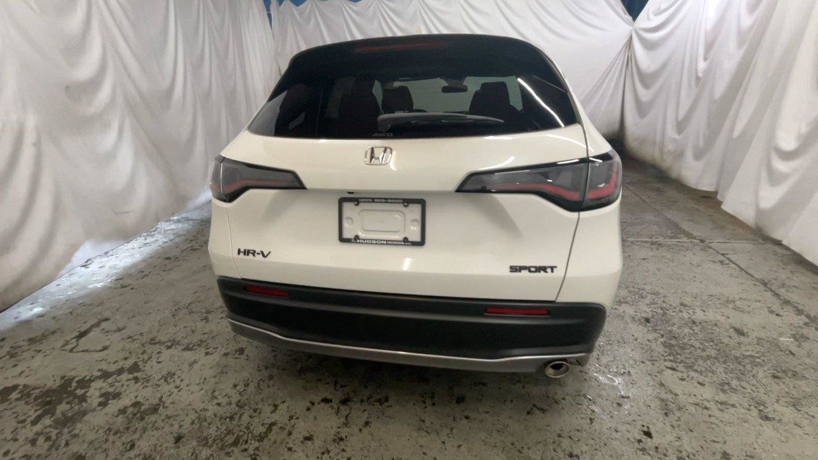 Certified 2026 Honda HR-V Sport image 8