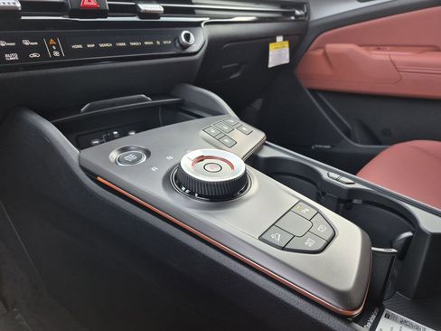 New 2026 Kia Sportage SX Prestige image 9