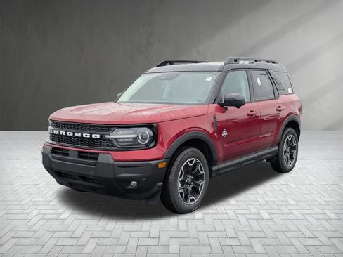 New 2025 Ford Bronco Sport Outer Banks w/ Outer Banks Tech Package+ image 2