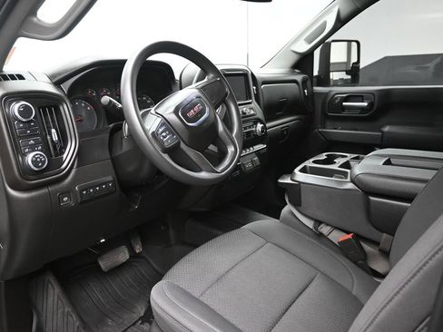 Used 2021 GMC Sierra 2500 4x4 Crew Cab w/ Convenience Package image 19