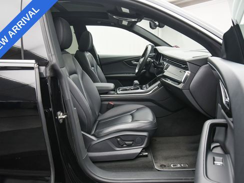 Used 2019 Audi Q8 Premium w/ Convenience Package image 46