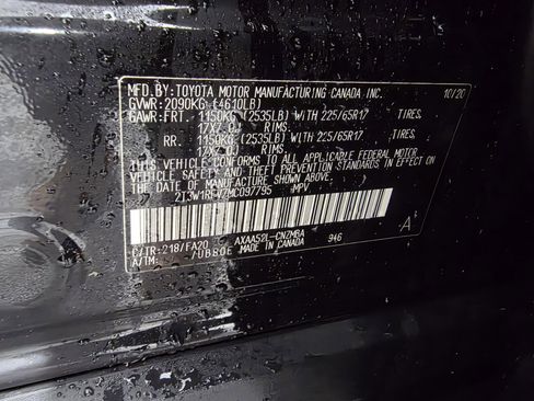 Used 2021 Toyota RAV4 XLE image 34