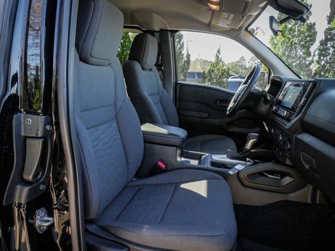 Used 2026 Nissan Frontier S image 31