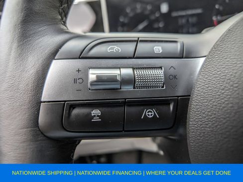 Used 2025 Hyundai Tucson Limited image 37