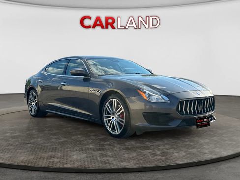 Used 2017 Maserati Quattroporte S GranSport Q4 AWD/4WD image 8