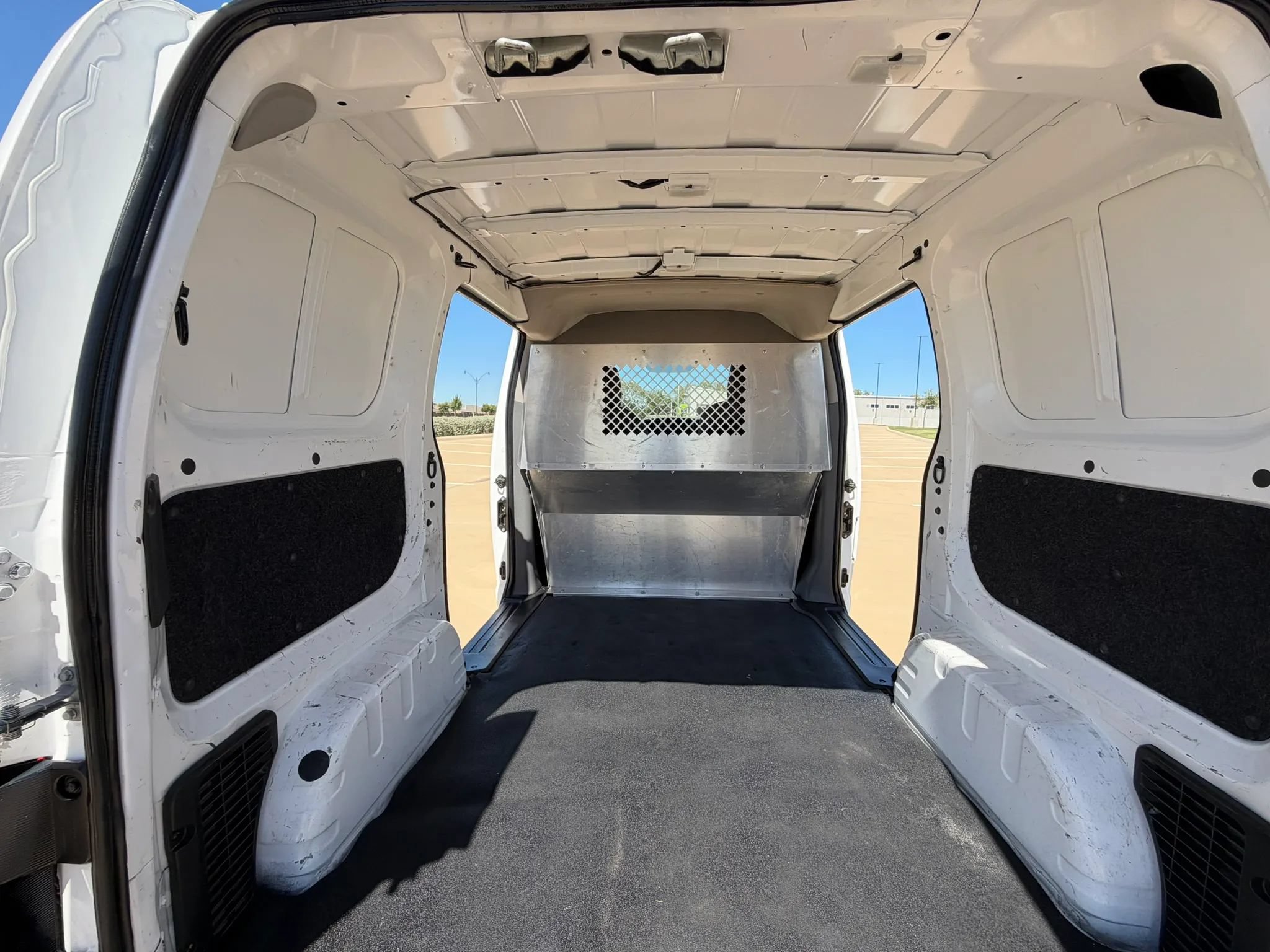 Used 2021 Nissan NV200 S FWD image 11