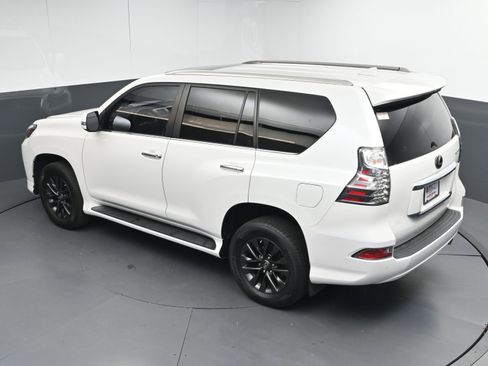 Used 2021 Lexus GX 460 Premium image 35
