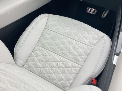 Certified 2025 Cadillac Escalade V w/ LPO, Floor Liner Package image 30