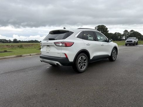 Used 2020 Ford Escape SEL FWD image 5