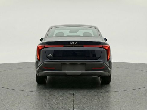 Used 2025 Kia K4 FWD image 7