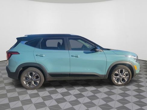 Used 2024 Kia Seltos S image 7