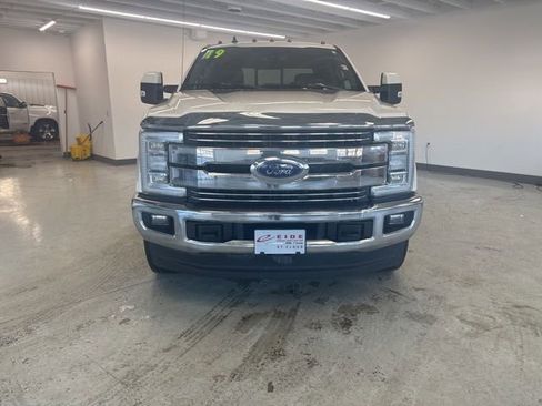 Used 2019 Ford F350 Lariat w/ Lariat Ultimate Package image 3