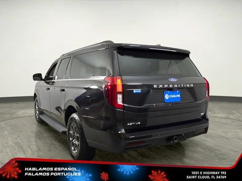 Used 2025 Ford Expedition Max Active AWD/4WD image 6