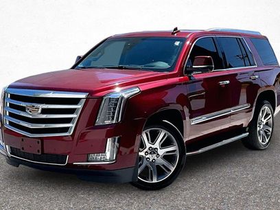 Used 2016 Cadillac Escalade Luxury