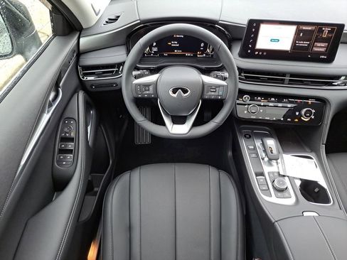 Certified 2026 INFINITI QX60 Luxe w/ Cargo Package image 5