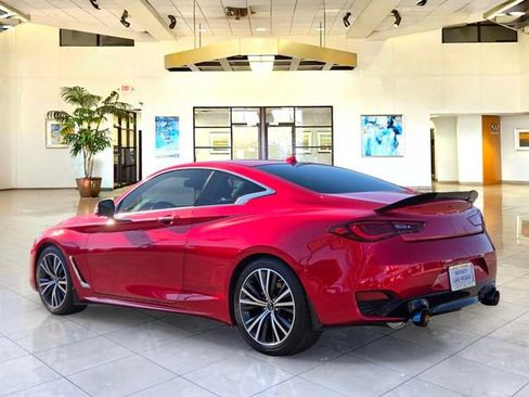 Used 2022 INFINITI Q60 3.0t Luxe w/ Cargo Package RWD image 7