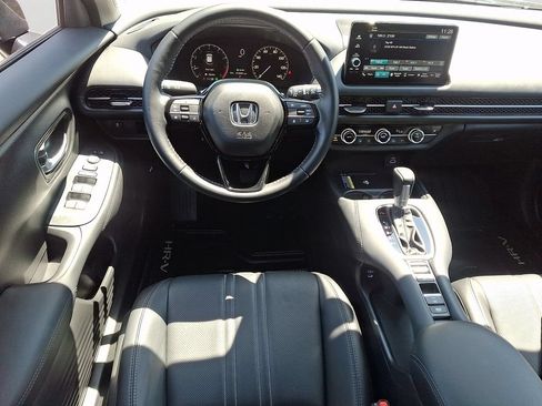 Used 2025 Honda HR-V EX-L image 11