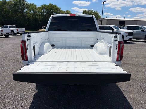 Used 2025 Ford F150 Lariat AWD/4WD image 18
