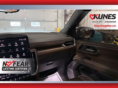 Used 2025 GMC Yukon XL Denali Ultimate image 46