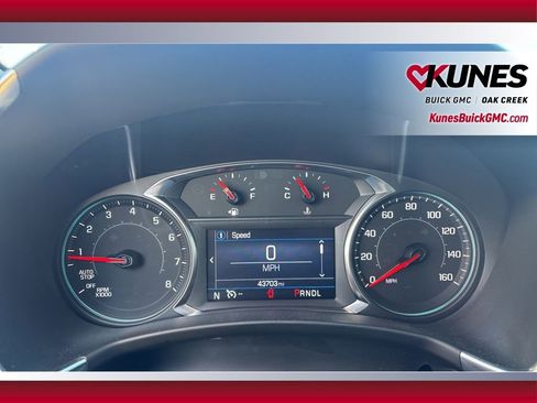 Used 2023 Chevrolet Equinox LT image 12