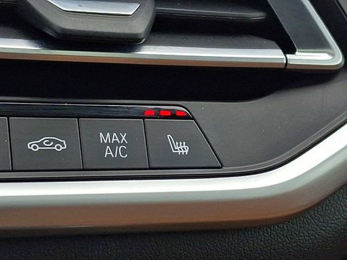 Used 2023 BMW X6 xDrive40i w/ Premium Package image 25