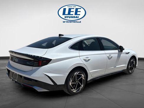 New 2026 Hyundai Sonata SEL image 7