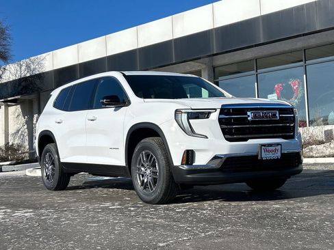 New 2026 GMC Acadia Elevation AWD/4WD image 2