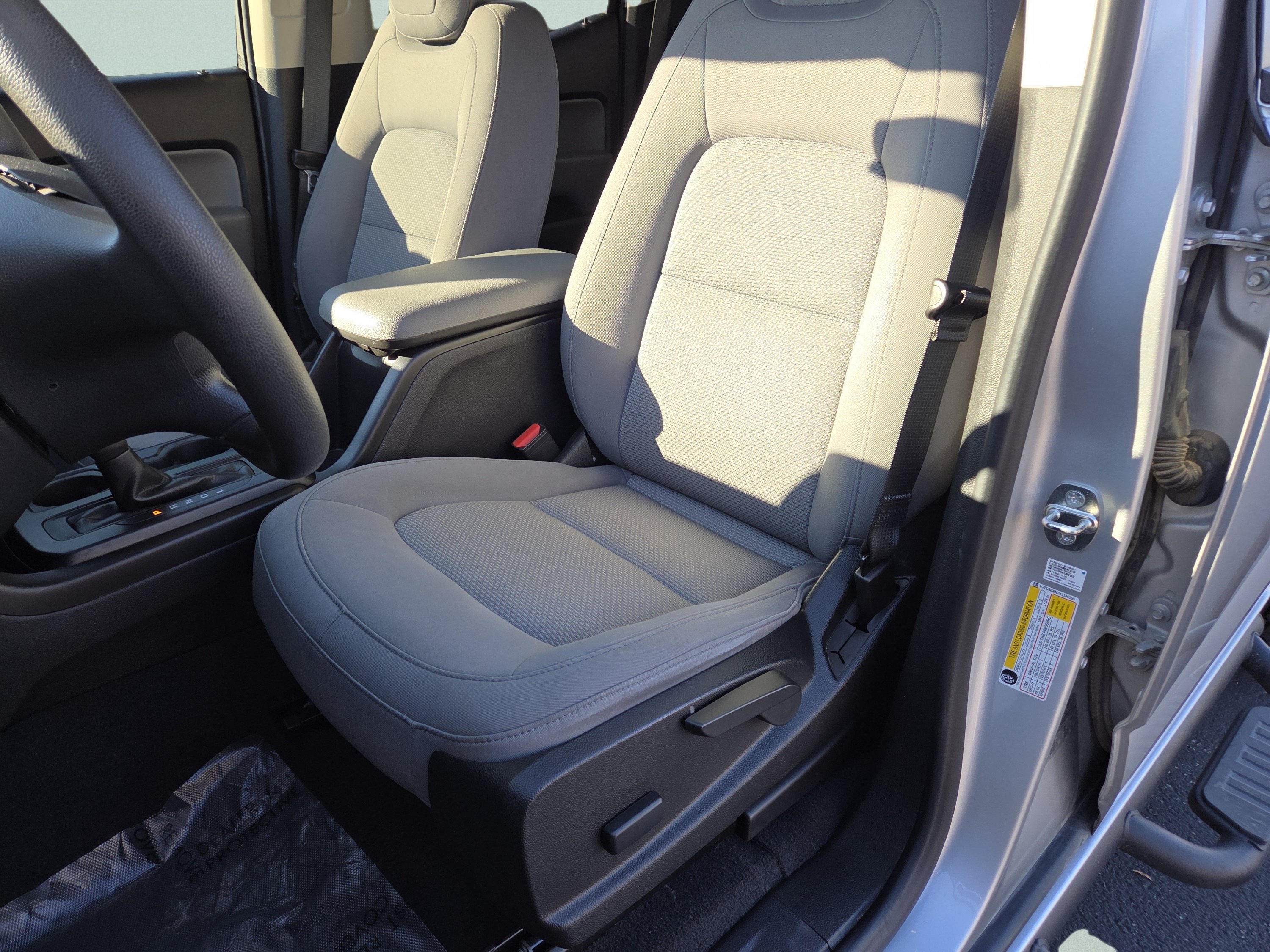 Used 2019 GMC Canyon 2WD Crew Cab w/ Convenience Package image 6