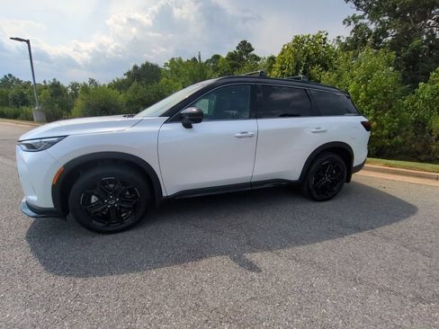 New 2027 INFINITI QX60 Sport w/ Dark Cargo Package AWD/4WD image 5