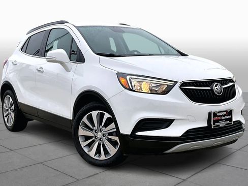 Used 2018 Buick Encore Preferred image 2