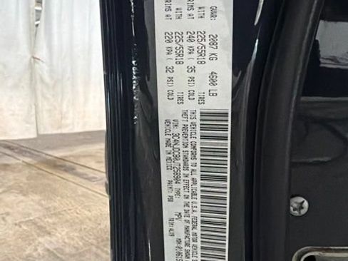 Used 2018 Jeep Compass Limited AWD/4WD image 24