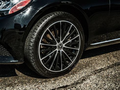 Used 2020 Mercedes-Benz C 300 4MATIC Sedan image 13