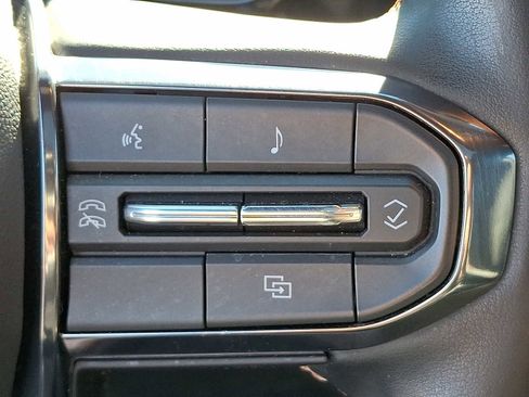 Used 2023 GMC Canyon AT4 w/ Canyon Safety Plus Package image 25