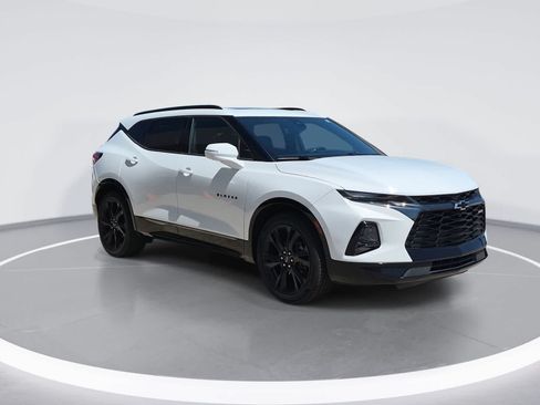 Used 2019 Chevrolet Blazer RS FWD image 2