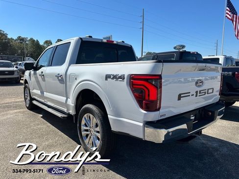 New 2025 Ford F150 Lariat w/ Equipment Group 501A Mid image 10