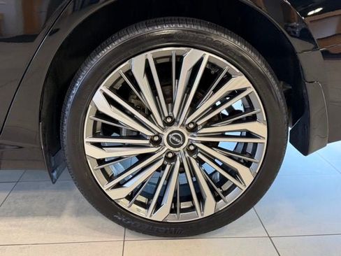Used 2023 Nissan Altima 2.5 SL AWD/4WD image 39