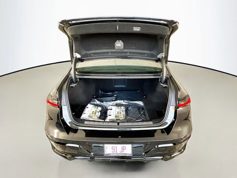 Used 2026 BMW 740i xDrive image 28