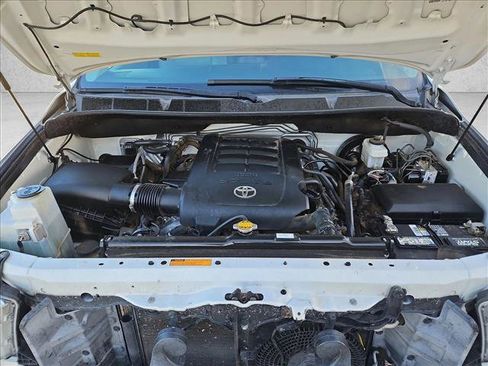 Used 2016 Toyota Sequoia Platinum image 26