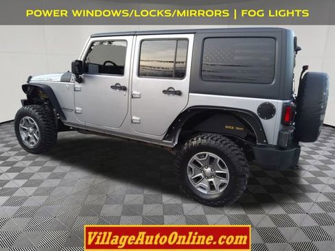Used 2014 Jeep Wrangler Unlimited Rubicon w/ Connectivity Group image 2