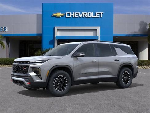 New 2026 Chevrolet Traverse Z71 image 2