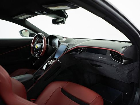 Certified 2022 Ferrari Roma RWD image 23
