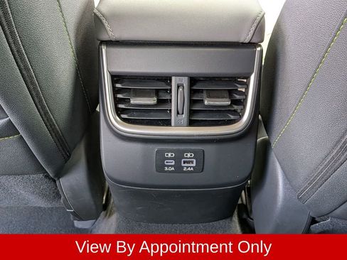 Used 2025 Subaru Outback Onyx Edition AWD/4WD image 27